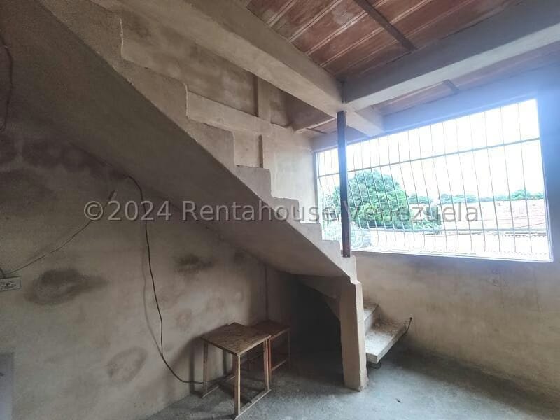 Casa (Multipes Niveles) en Venta en Santa Rosa, Carabobo - 3