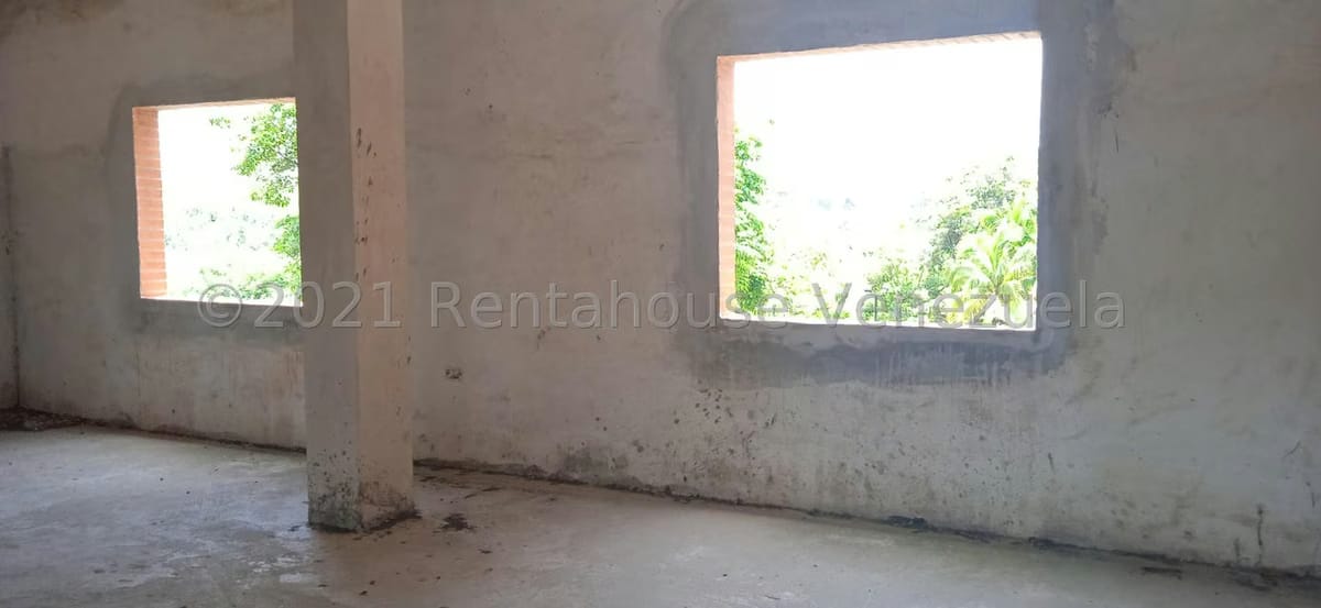 Townhouse (Multiples Niveles) en Venta en Guaracarima, Aragua - 13