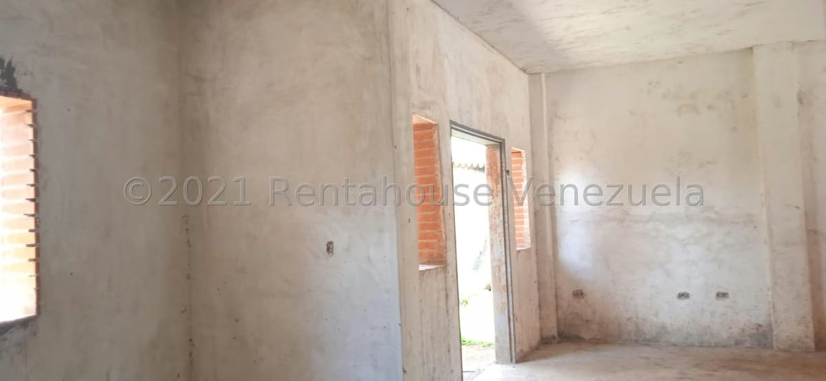 Townhouse (Multiples Niveles) en Venta en Guaracarima, Aragua - 28
