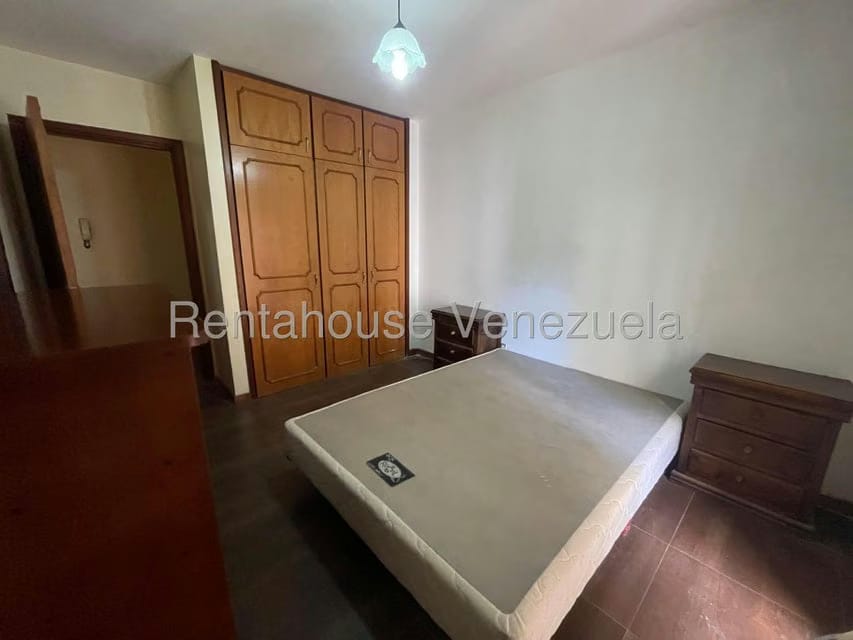 Apartamento (1 Nivel) en Venta en El Cigarral, Distrito Metropolitano - 13