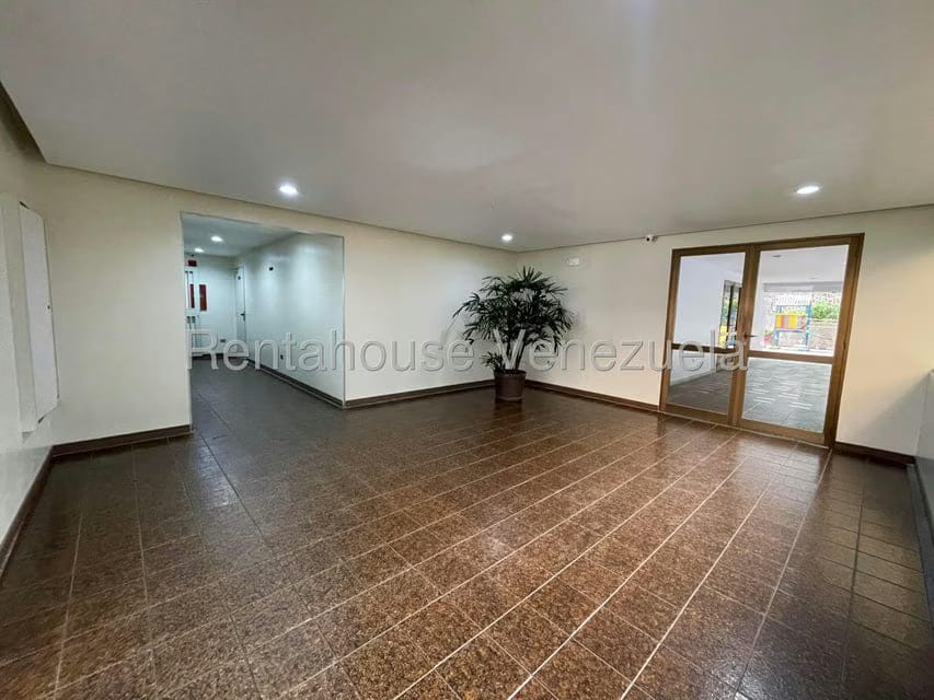 Apartamento (1 Nivel) en Venta en El Cigarral, Distrito Metropolitano - 15