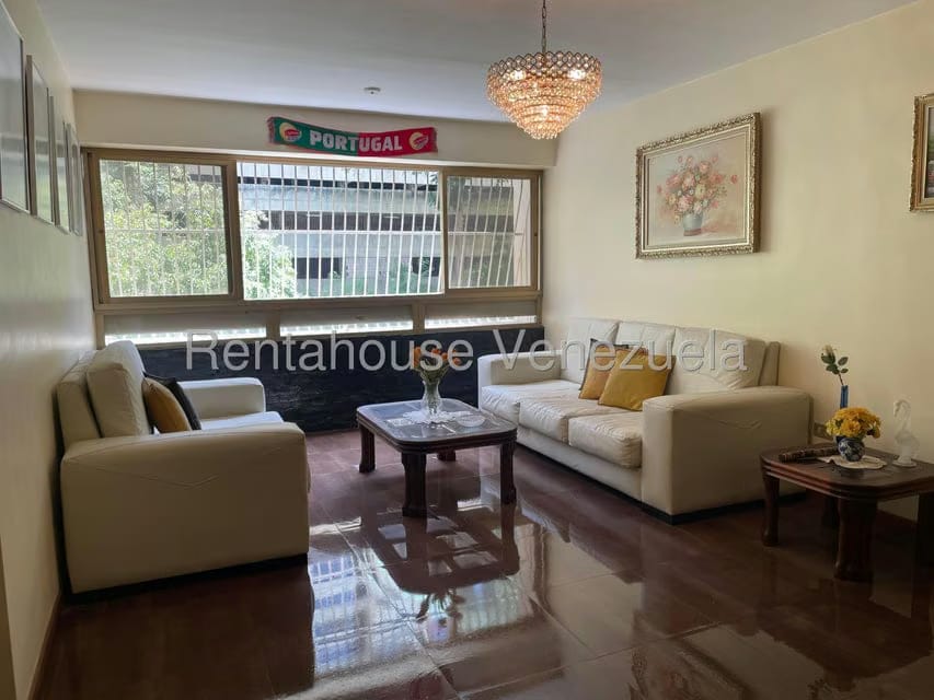 Apartamento (1 Nivel) en Venta en El Cigarral, Distrito Metropolitano - 4