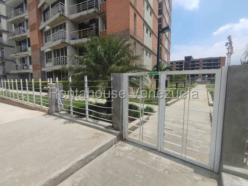 Apartamento (1 Nivel) en Venta en El Encantado, Distrito Metropolitano - 2