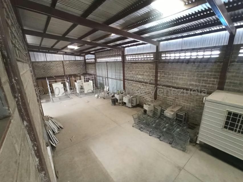 Comercial (Galpon - Deposito) en Venta en La Providencia, Aragua - 30
