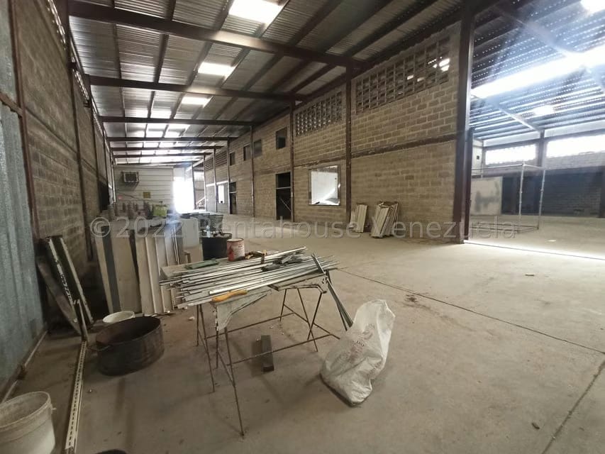 Comercial (Galpon - Deposito) en Venta en La Providencia, Aragua - 38