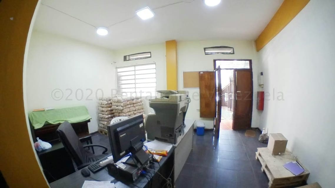 Comercial (Edificio) en Venta en Los Rosales, Distrito Metropolitano - 19