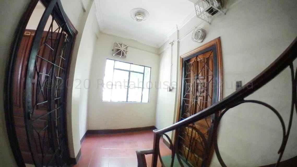 Comercial (Edificio) en Venta en Los Rosales, Distrito Metropolitano - 21