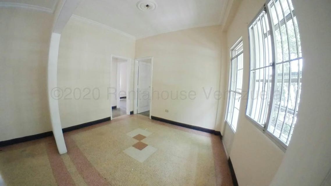 Comercial (Edificio) en Venta en Los Rosales, Distrito Metropolitano - 34