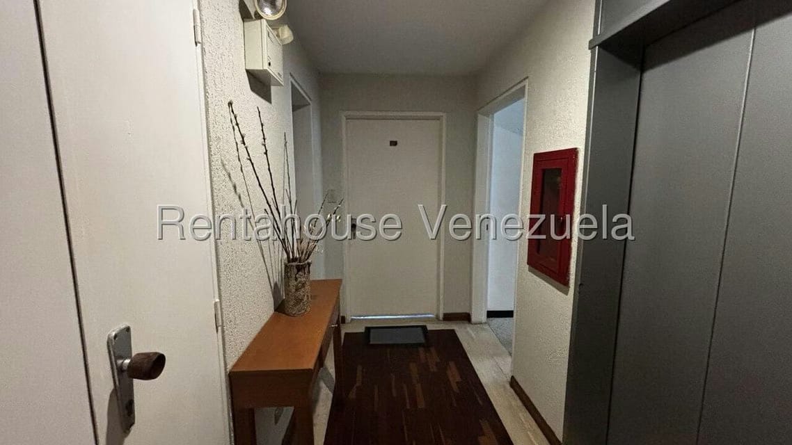 Apartamento (1 Nivel) en Venta en Los Samanes, Distrito Metropolitano - 5