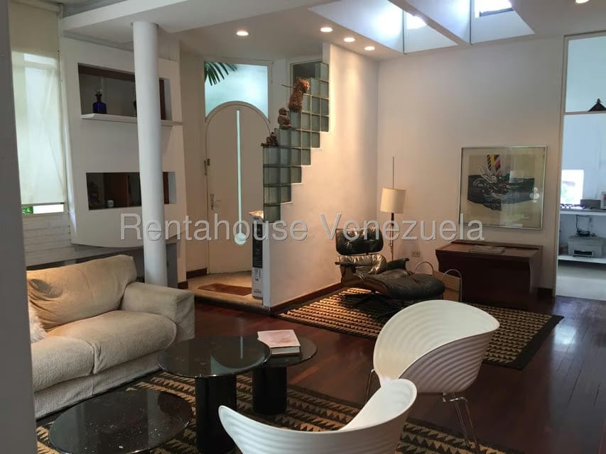 Casa (Duplex) en Venta en San Roman, Distrito Metropolitano - 16