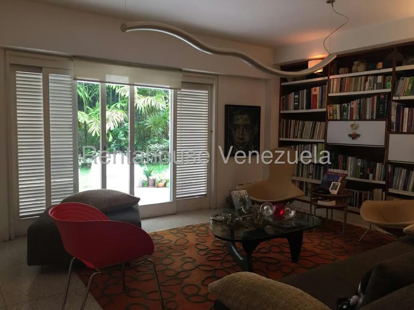 Casa (Duplex) en Venta en San Roman, Distrito Metropolitano - 25