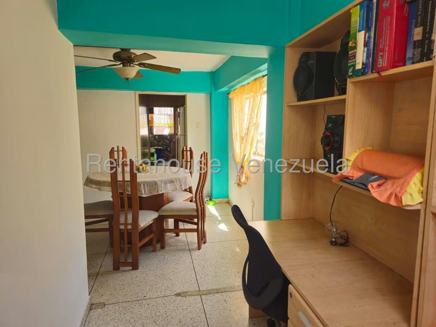 Apartamento (1 Nivel) en Venta en Parroquia La Candelaria, Distrito Metropolitano - 19