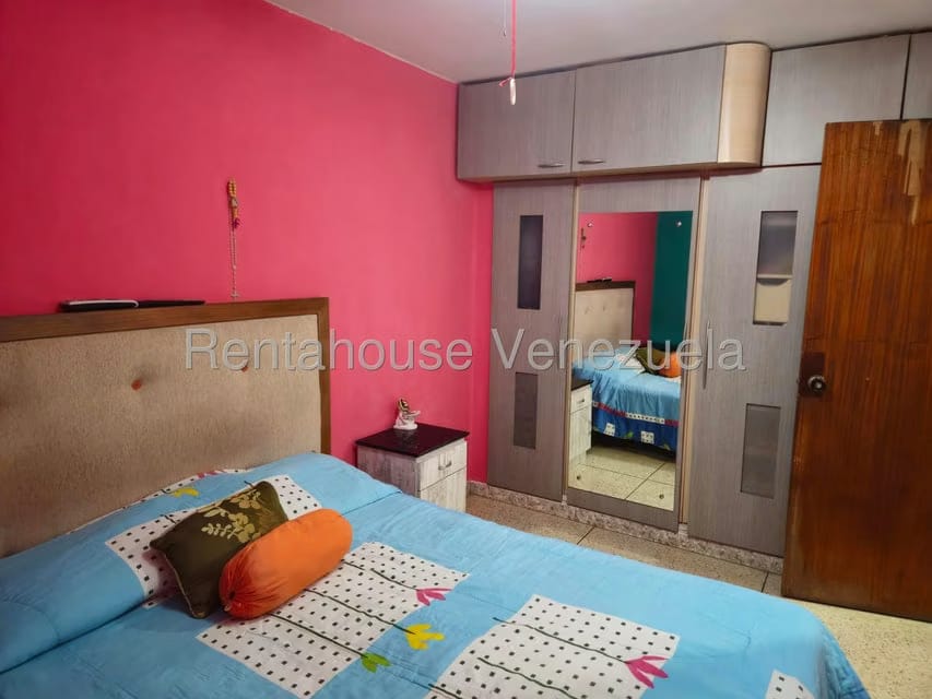 Apartamento (1 Nivel) en Venta en Parroquia La Candelaria, Distrito Metropolitano - 27