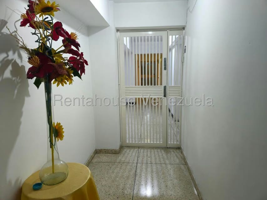 Apartamento (1 Nivel) en Venta en Parroquia La Candelaria, Distrito Metropolitano - 29
