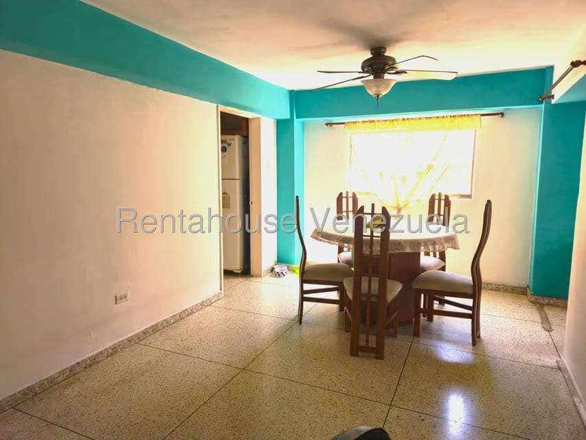 Apartamento (1 Nivel) en Venta en Parroquia La Candelaria, Distrito Metropolitano - 8