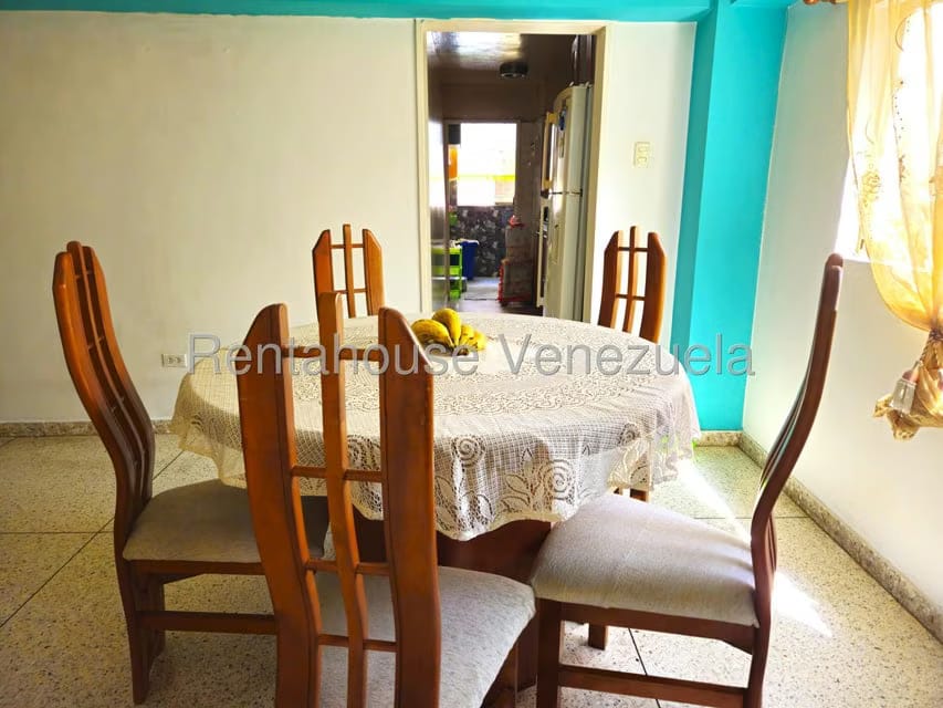 Apartamento (1 Nivel) en Venta en Parroquia La Candelaria, Distrito Metropolitano - 9