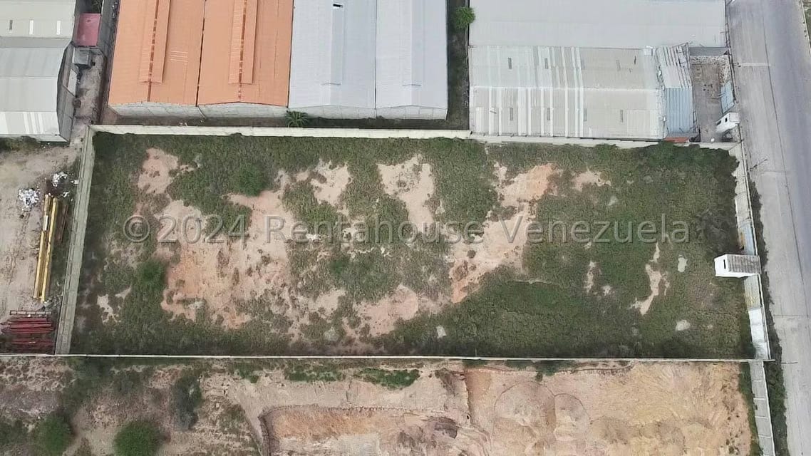 Terreno (Comercial) en Venta en Zona Industrial 2, Lara - 2