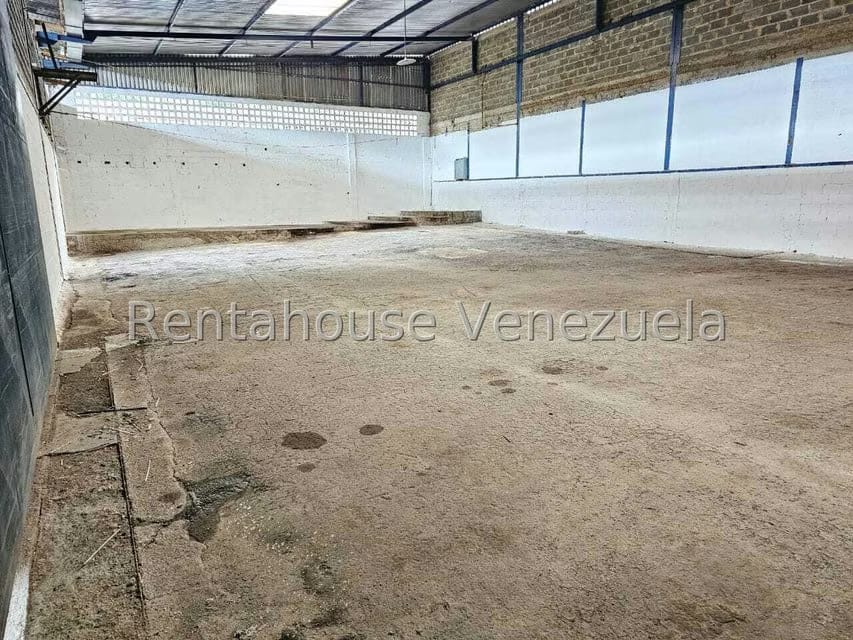 Comercial (Galpon - Deposito) en Alquiler en Mariche, Distrito Metropolitano - 2