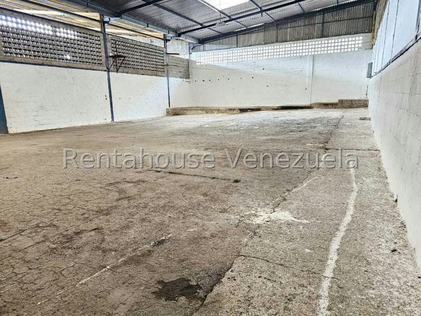 Comercial (Galpon - Deposito) en Alquiler en Mariche, Distrito Metropolitano - 4