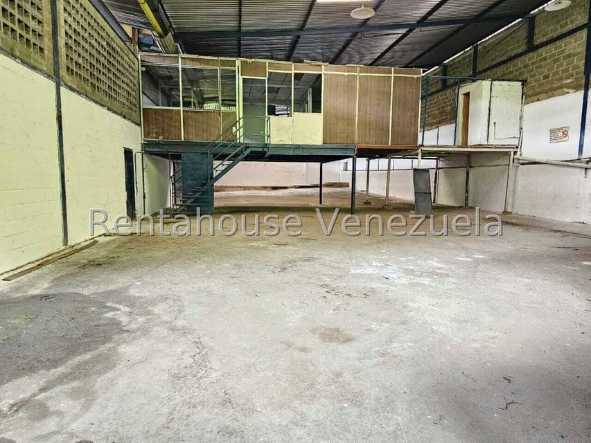 Comercial (Galpon - Deposito) en Alquiler en Mariche, Distrito Metropolitano - 5