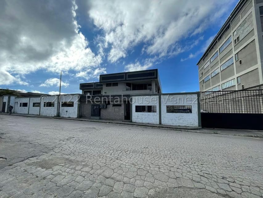 Comercial (Galpon - Deposito) en Venta en El Tambor, Miranda - 2
