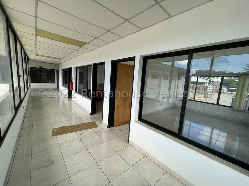 Comercial (Galpon - Deposito) en Venta en El Tambor, Miranda - 12