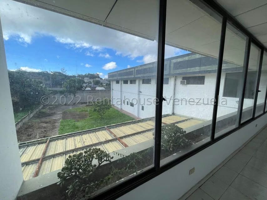 Comercial (Galpon - Deposito) en Venta en El Tambor, Miranda - 13