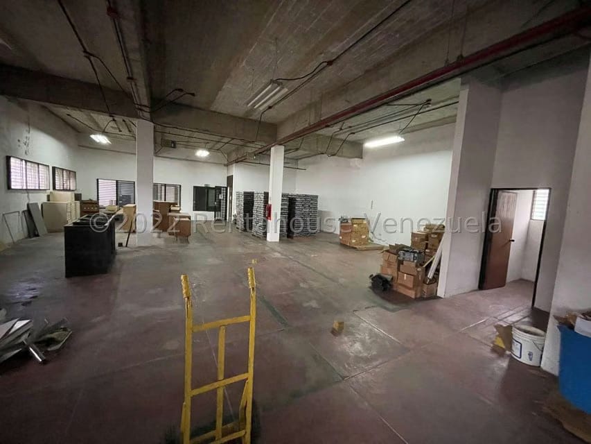 Comercial (Galpon - Deposito) en Venta en El Tambor, Miranda - 18