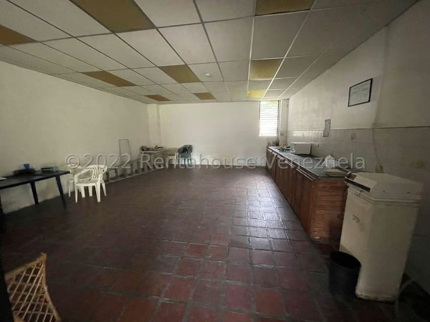 Comercial (Galpon - Deposito) en Venta en El Tambor, Miranda - 24