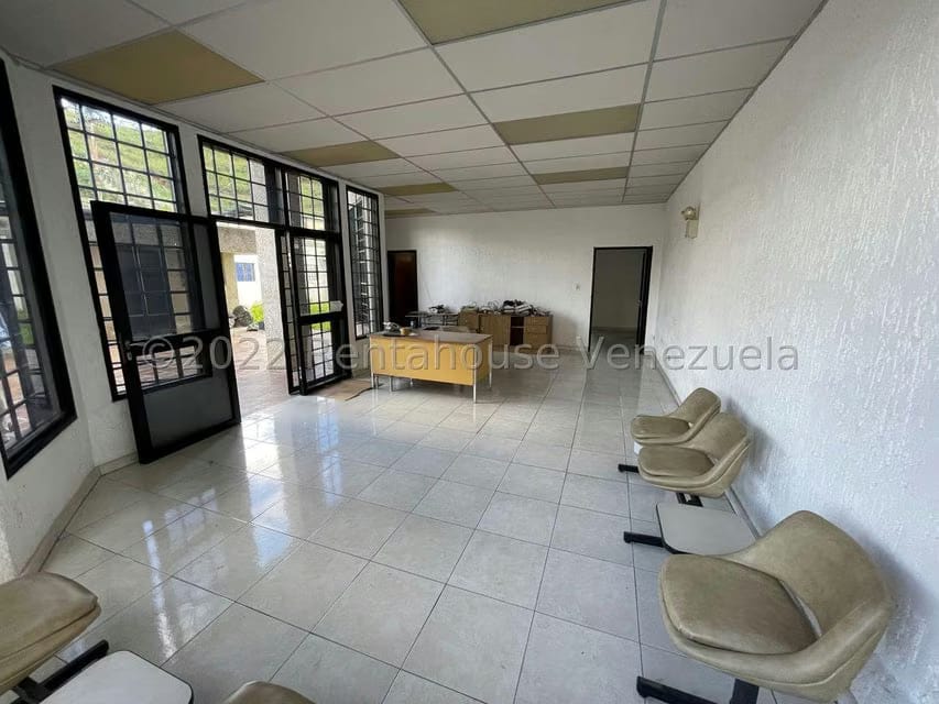 Comercial (Galpon - Deposito) en Venta en El Tambor, Miranda - 25