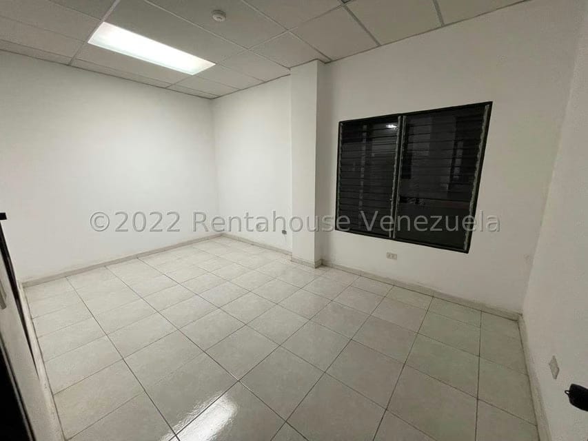Comercial (Galpon - Deposito) en Venta en El Tambor, Miranda - 10