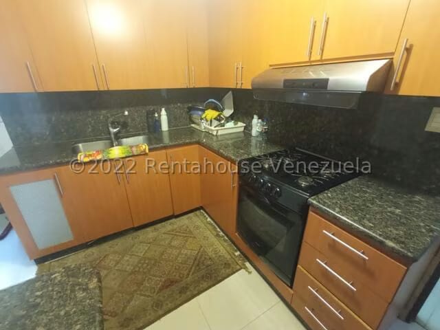 Apartamento (1 Nivel) en Venta en Los Dos Caminos, Distrito Metropolitano - 12