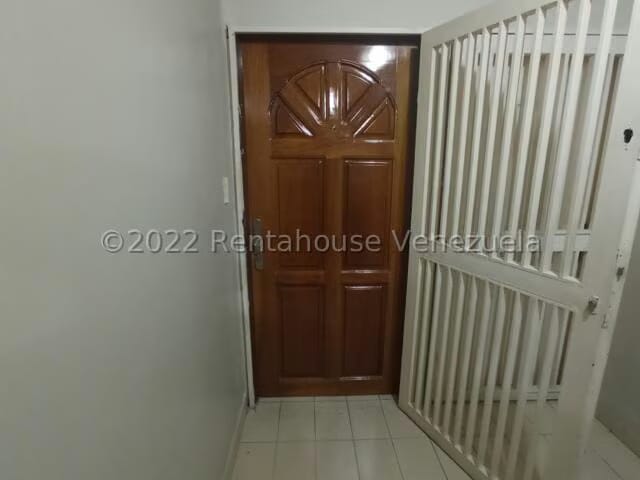 Apartamento (1 Nivel) en Venta en Los Dos Caminos, Distrito Metropolitano - 21