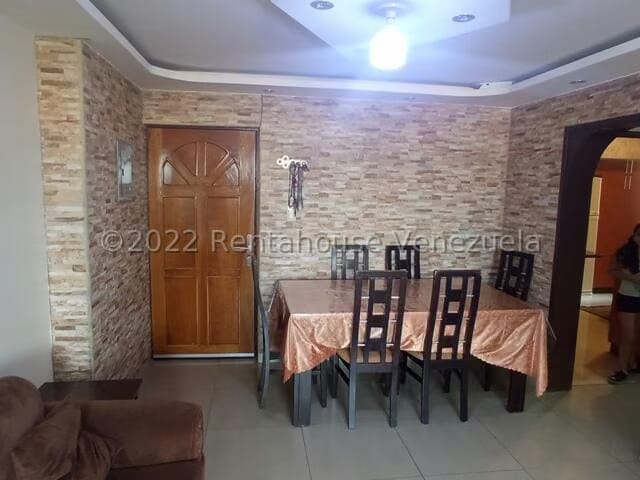 Apartamento (1 Nivel) en Venta en Los Dos Caminos, Distrito Metropolitano - 6