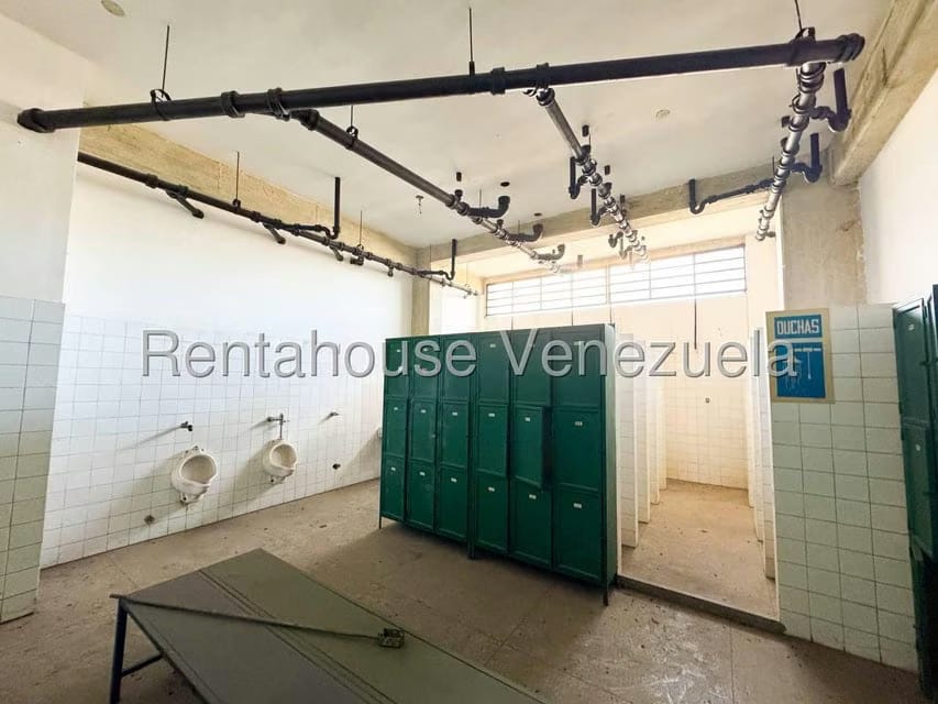 Comercial (Industrial) en Venta en Guatire, Miranda - 24
