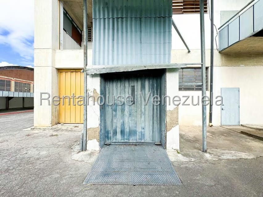 Comercial (Industrial) en Venta en Guatire, Miranda - 27