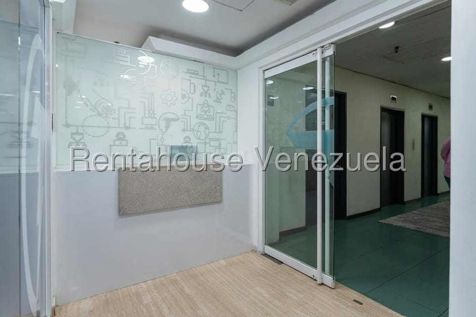 Comercial (Oficina) en Alquiler en El Rosal, Distrito Metropolitano - 3