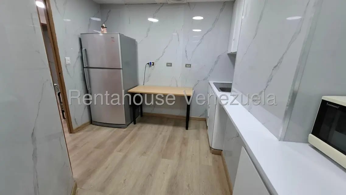 Comercial (Consultorio Medico) en Alquiler en Parroquia La Candelaria, Distrito Metropolitano - 13