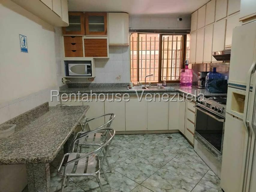 Comercial (Oficina) en Alquiler en Santa Monica, Distrito Metropolitano - 8