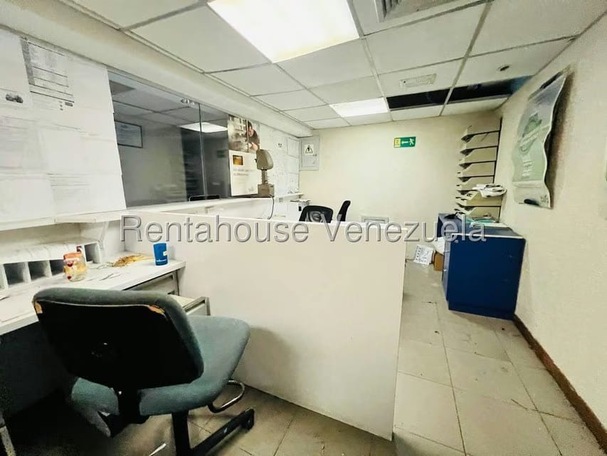 Comercial (Oficina) en Venta en Zona Centro, Aragua - 11