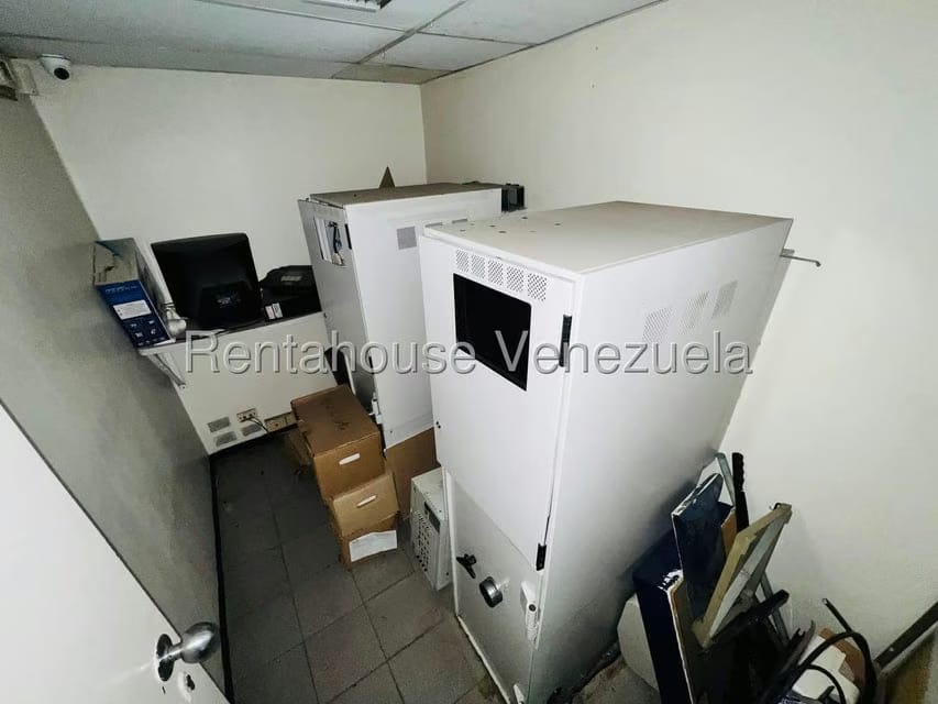 Comercial (Oficina) en Venta en Zona Centro, Aragua - 16