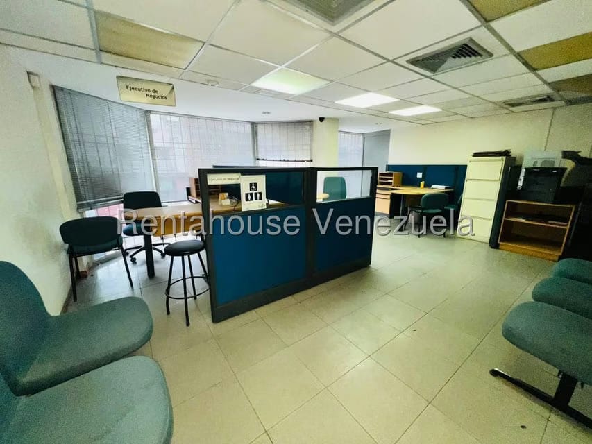 Comercial (Oficina) en Venta en Zona Centro, Aragua - 27