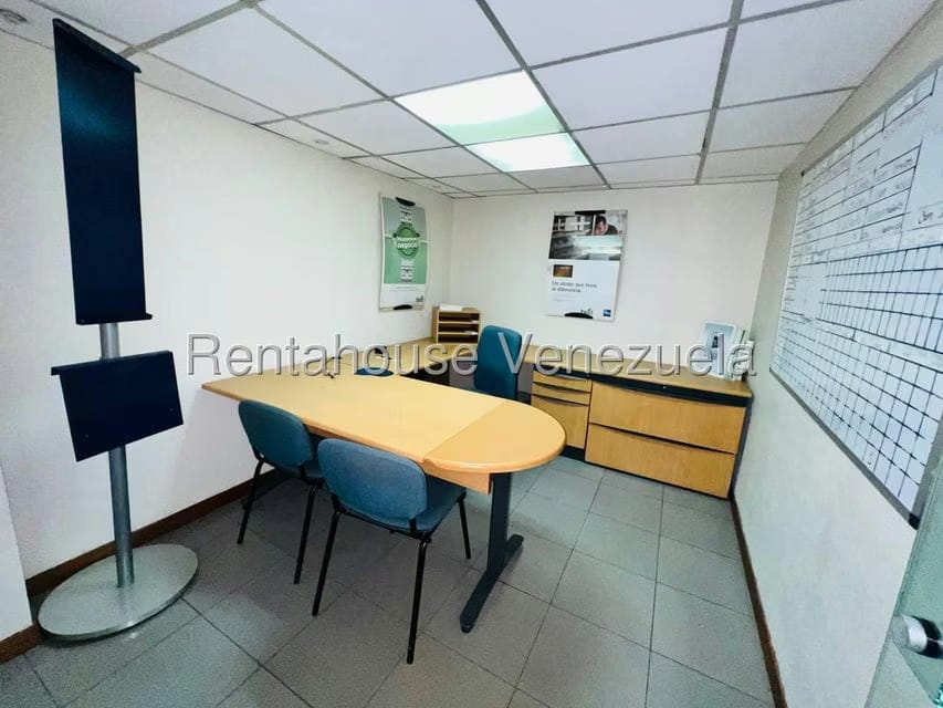 Comercial (Oficina) en Venta en Zona Centro, Aragua - 28