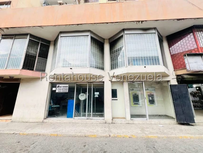 Comercial (Oficina) en Venta en Zona Centro, Aragua - 36