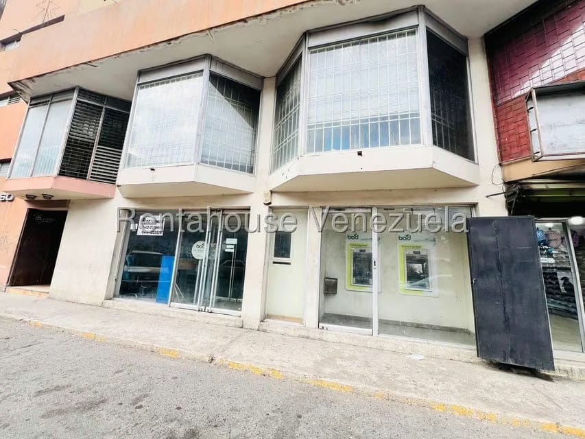 Comercial (Oficina) en Venta en Zona Centro, Aragua - 38