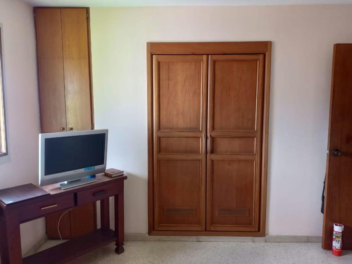 Apartamento en Venta - Urb. El Llanito - Sucre - Estado Miranda - 2