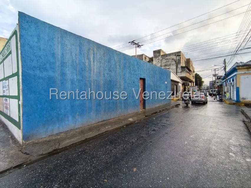 Terreno (Comercial) en Venta en Zona Centro, Aragua - 2