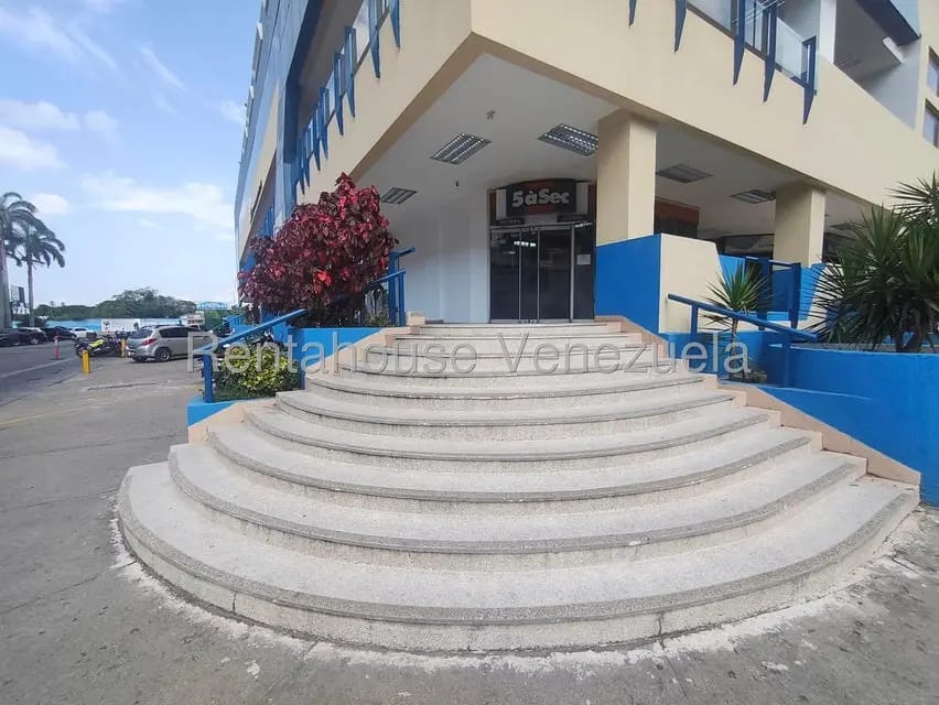 Comercial (Local Comercial) en Venta en Parque Aragua, Aragua - 36