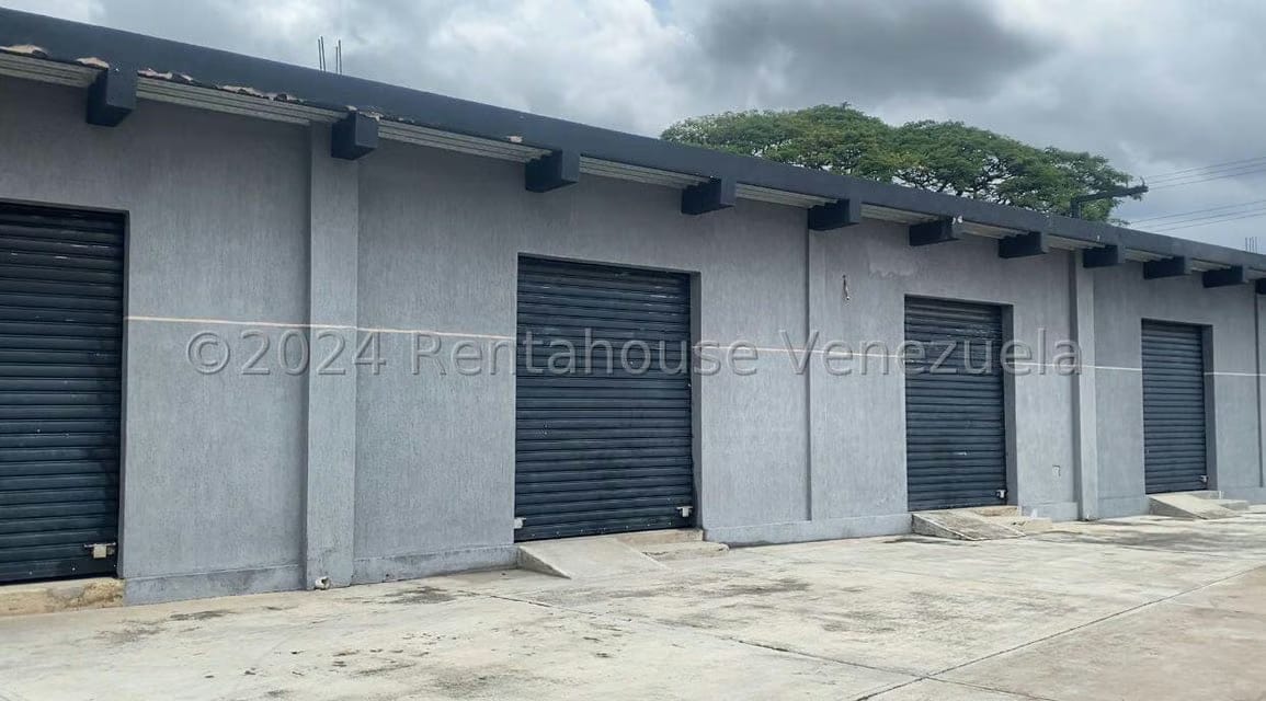 Comercial (Galpon - Deposito) en Venta en Barbula, Carabobo - 2