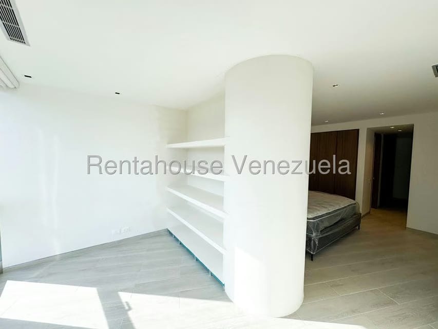 Apartamento (1 Nivel) en Venta en Las Mercedes, Distrito Metropolitano - 26